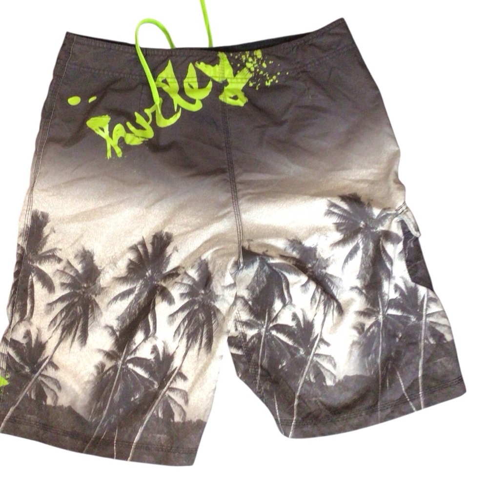 Hurley Gray and White Hybrid Shorts size 34 * no inside lining